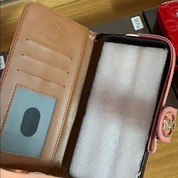 Michael kors Samsung S8 plus case - Picture 6 of 6